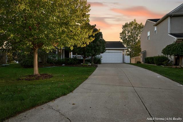 Builiding view two for 3668 Running Brook, Grand Rapids, MI. 49512