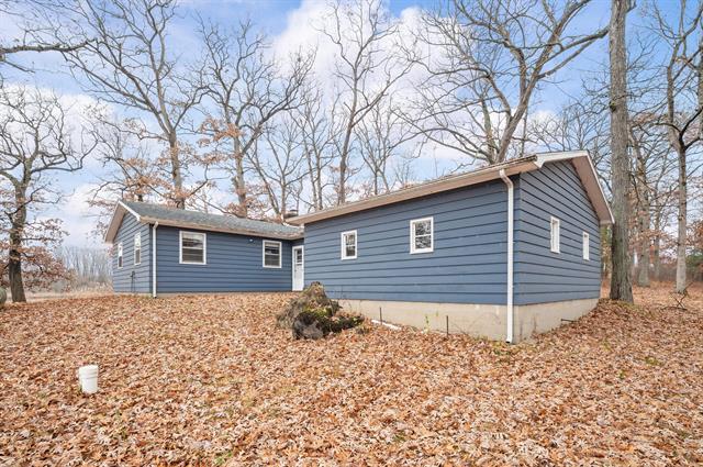 Builiding view eight for 5770 Us 12, Buchanan, MI. 49107