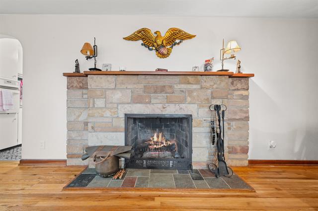 Builiding view fifteen for 5770 Us 12, Buchanan, MI. 49107