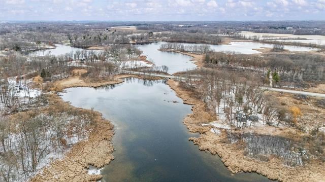 Builiding view fifty for 5770 Us 12, Buchanan, MI. 49107