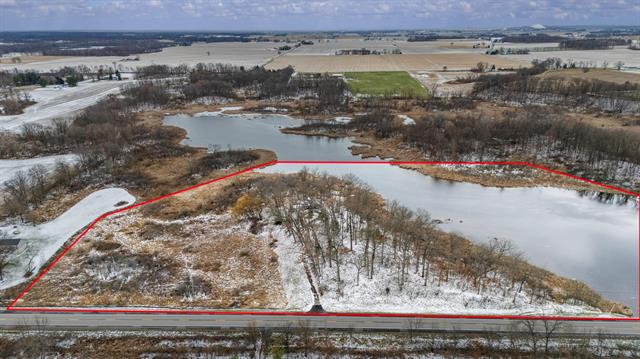 Builiding view forty three for 5770 Us 12, Buchanan, MI. 49107