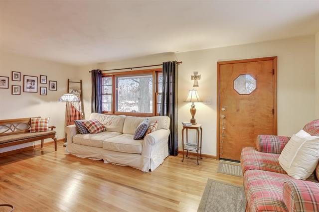 Builiding view twelve for 5770 Us 12, Buchanan, MI. 49107