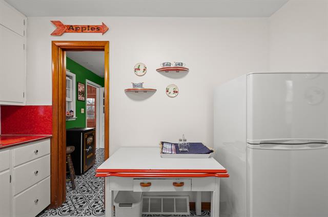 Builiding view twenty for 5770 Us 12, Buchanan, MI. 49107