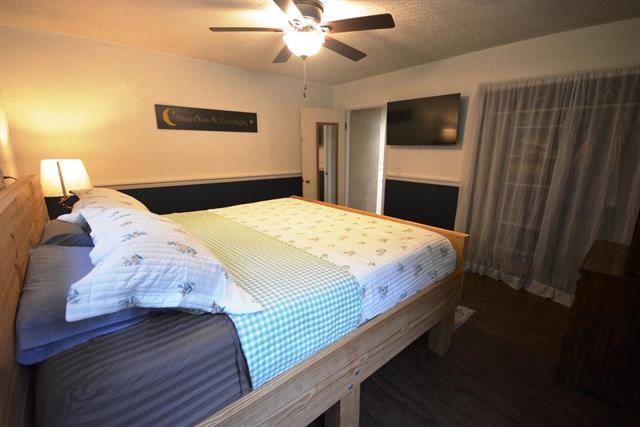 Builiding view forty two for 70631 Sunrise, Edwardsburg, MI. 49112