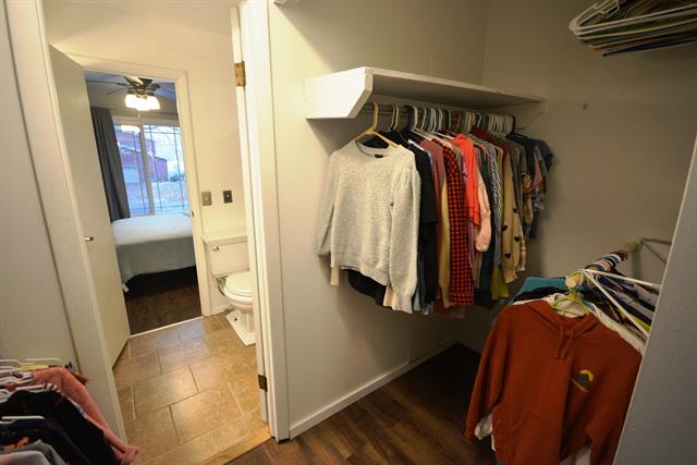 Builiding view twenty eight for 70631 Sunrise, Edwardsburg, MI. 49112