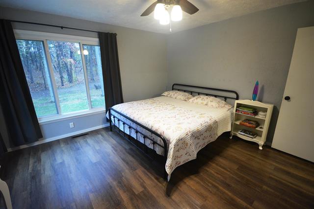 Builiding view twenty seven for 70631 Sunrise, Edwardsburg, MI. 49112