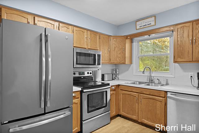 Builiding view eight for 11632 Woodgate, Grand Rapids, MI. 49534