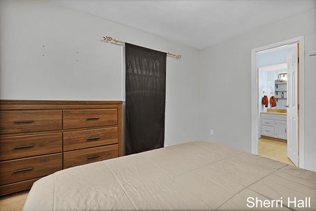 Builiding view fourteen for 11632 Woodgate, Grand Rapids, MI. 49534