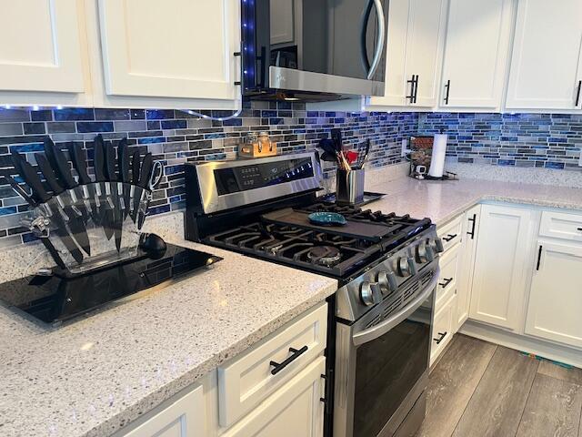 Builiding view twelve for 171 Joslin Cove, Manistee, MI. 49660