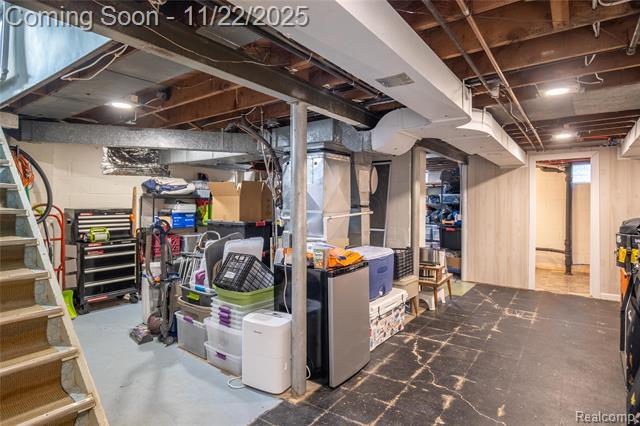 Builiding view twenty nine for 1217 Mayfield, Royal Oak, MI. 48067