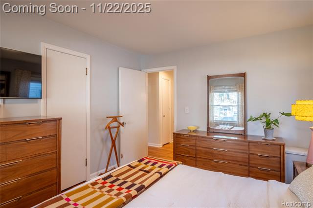 Builiding view twenty seven for 1217 Mayfield, Royal Oak, MI. 48067