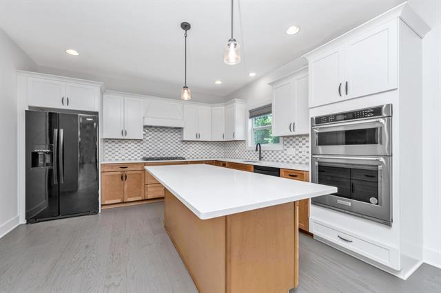 Builiding view twelve for 2034 Sienna Street, Kalamazoo, MI. 49009