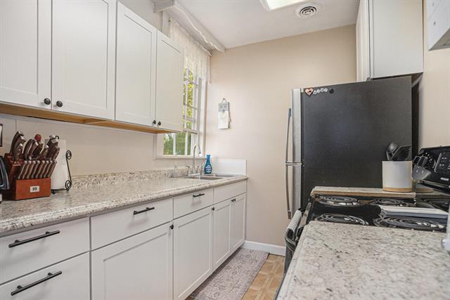 Builiding view nine for 332 Gower, Union City, MI. 49094