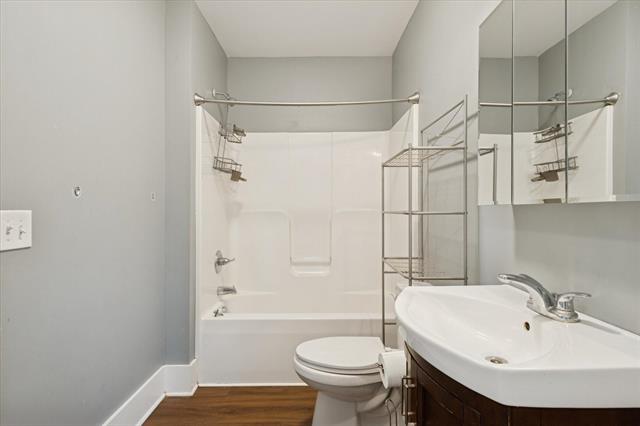 Builiding view nine for 2303 Portage, Kalamazoo, MI. 49001