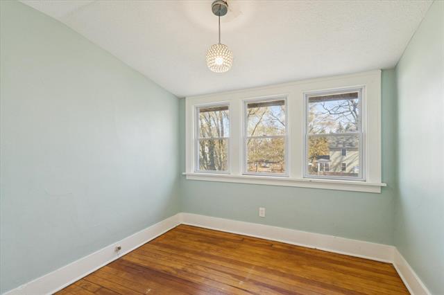 Builiding view thirteen for 2303 Portage, Kalamazoo, MI. 49001