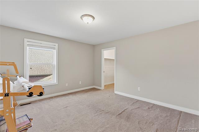Builiding view eighteen for 38124 Cobble Creek, Sterling Heights, MI. 48312