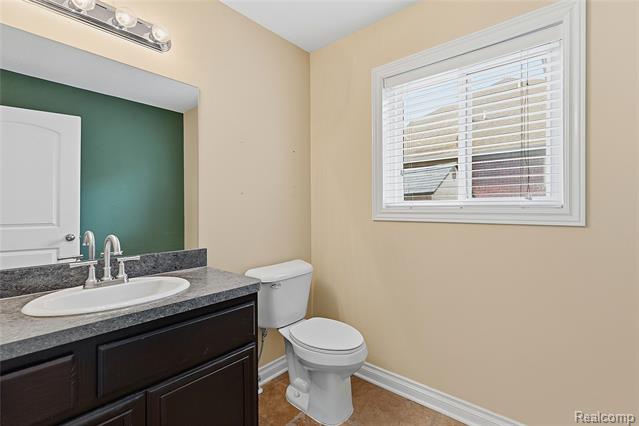 Builiding view twelve for 38124 Cobble Creek, Sterling Heights, MI. 48312