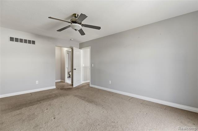 Builiding view twenty four for 38124 Cobble Creek, Sterling Heights, MI. 48312