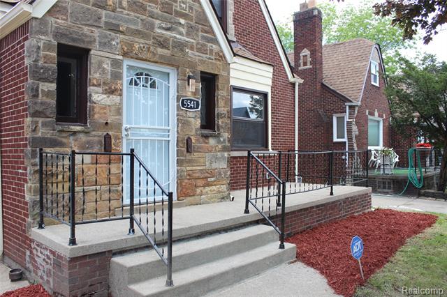 Builiding view four for 5543 Balfour, Detroit, MI. 48224