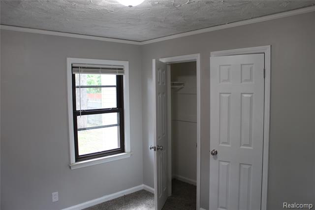 Builiding view fourteen for 5543 Balfour, Detroit, MI. 48224