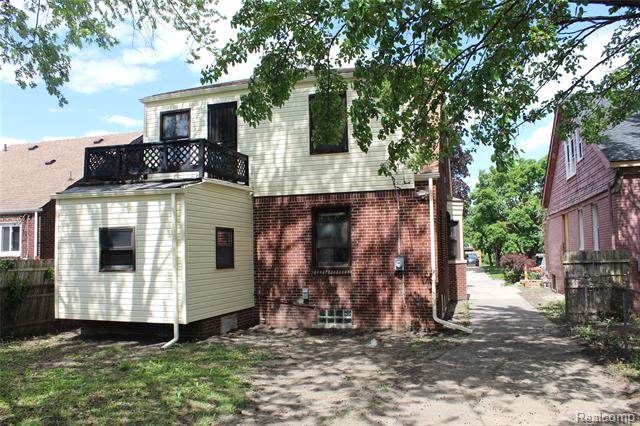 Builiding view three for 5543 Balfour, Detroit, MI. 48224
