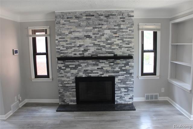Builiding view twenty four for 5543 Balfour, Detroit, MI. 48224