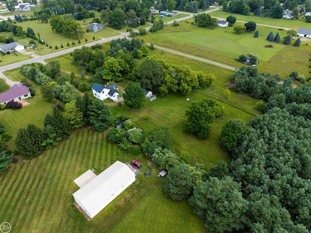 Builiding view forty seven for 2538 Burnside, North Branch, MI. 48461