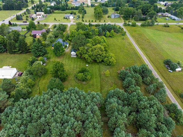 Builiding view forty six for 2538 Burnside, North Branch, MI. 48461