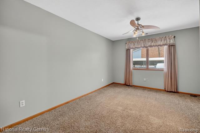 Builiding view fifteen for 1509 Shoemaker, Westland, MI. 48185