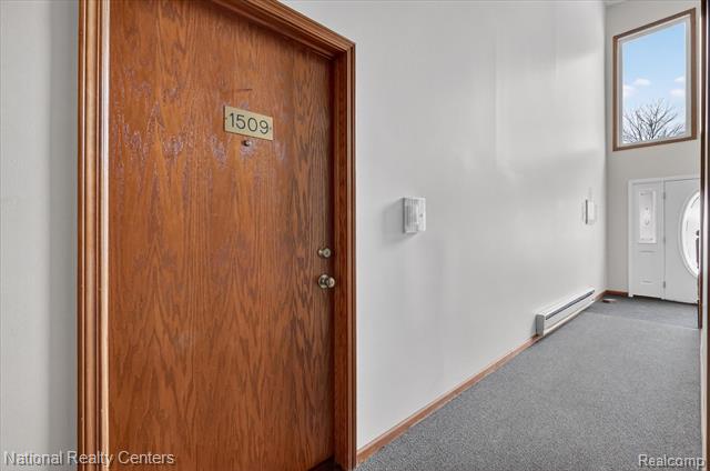 Builiding view four for 1509 Shoemaker, Westland, MI. 48185