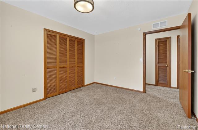 Builiding view nineteen for 1509 Shoemaker, Westland, MI. 48185