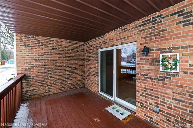 Builiding view twenty three for 1509 Shoemaker, Westland, MI. 48185