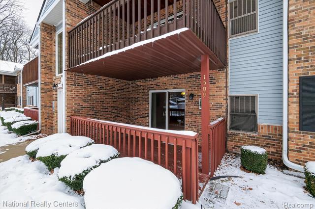 Builiding view twenty two for 1509 Shoemaker, Westland, MI. 48185