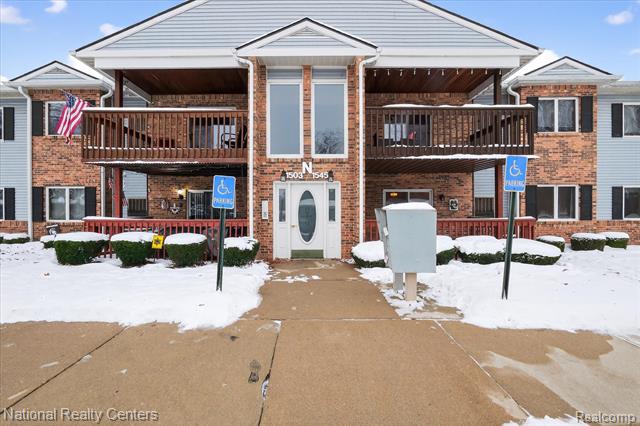 front view for 1509 Shoemaker Drive, Westland, Mi. 48185