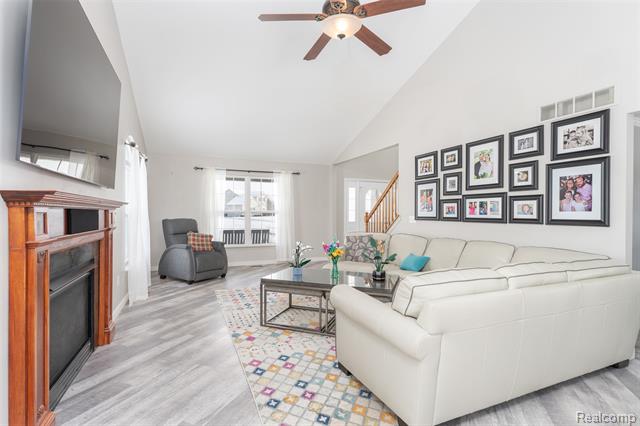 Builiding view eight for 2686 Magnolia Garden, Howell, MI. 48843