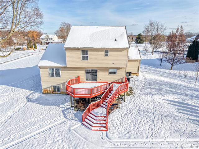 Builiding view forty eight for 2686 Magnolia Garden, Howell, MI. 48843