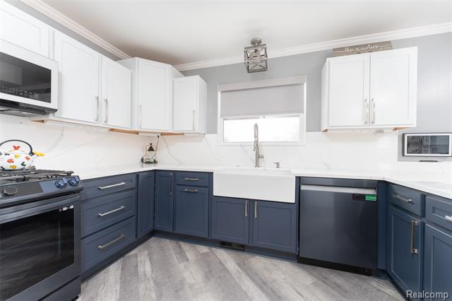 Builiding view thirteen for 2686 Magnolia Garden, Howell, MI. 48843