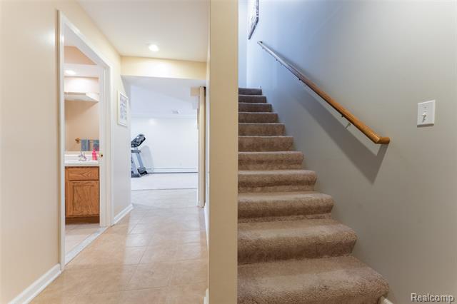 Builiding view thirty one for 2686 Magnolia Garden, Howell, MI. 48843