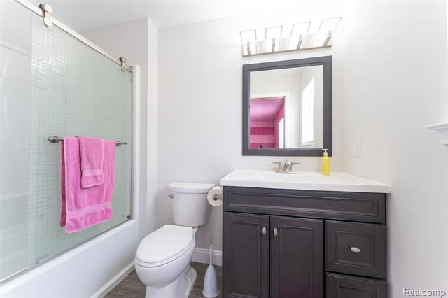 Builiding view twenty five for 2686 Magnolia Garden, Howell, MI. 48843