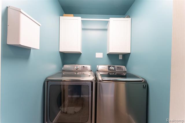 Builiding view twenty nine for 2686 Magnolia Garden, Howell, MI. 48843