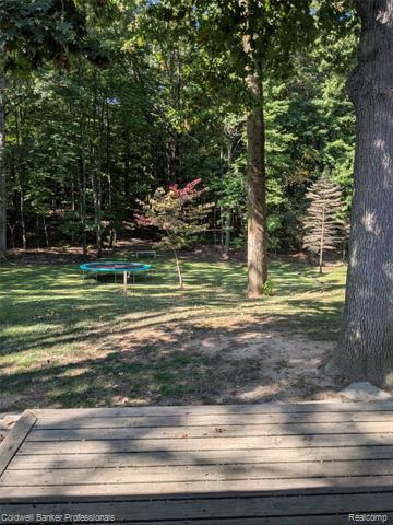 Builiding view six for 4049 Slattery, North Branch, MI. 48461