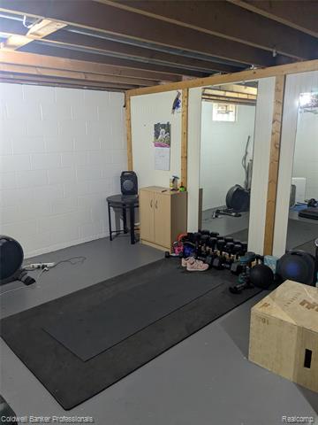 Builiding view thirty four for 4049 Slattery, North Branch, MI. 48461