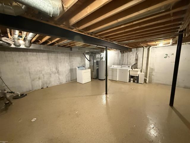 Builiding view six for 28165 Raleigh Crescent, New Baltimore, MI. 48051