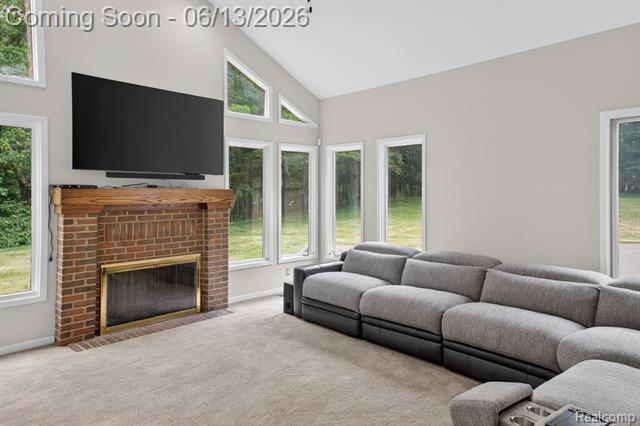 Builiding view twenty two for 9961 Cross Creek, South Lyon, MI. 48178