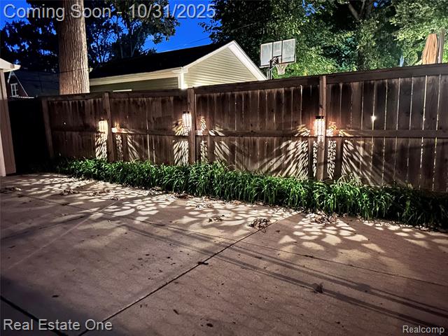 Builiding view forty for 1117 N Vermont, Royal Oak, MI. 48067