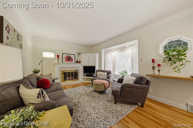 Builiding view six for 1117 N Vermont, Royal Oak, MI. 48067