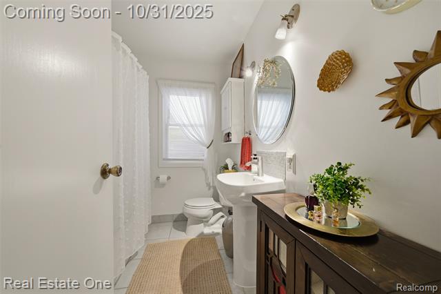 Builiding view sixteen for 1117 N Vermont, Royal Oak, MI. 48067