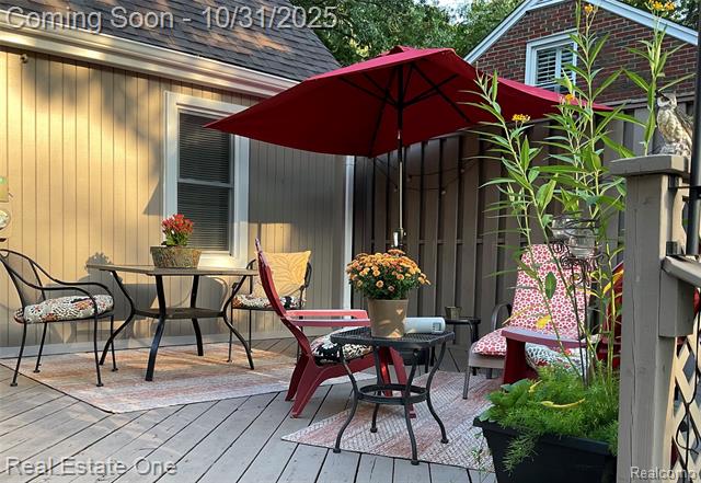 Builiding view thirty six for 1117 N Vermont, Royal Oak, MI. 48067