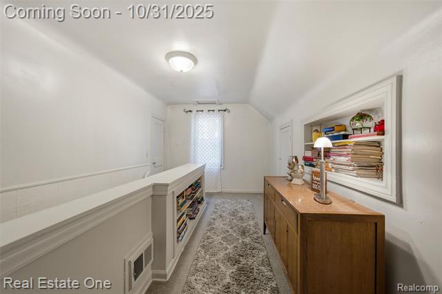 Builiding view twenty for 1117 N Vermont, Royal Oak, MI. 48067