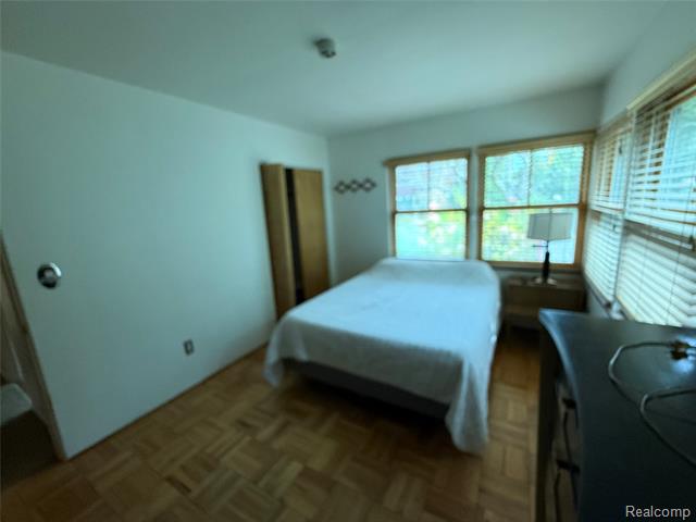 Builiding view twenty three for 1210 Marywood, Royal Oak, MI. 48067